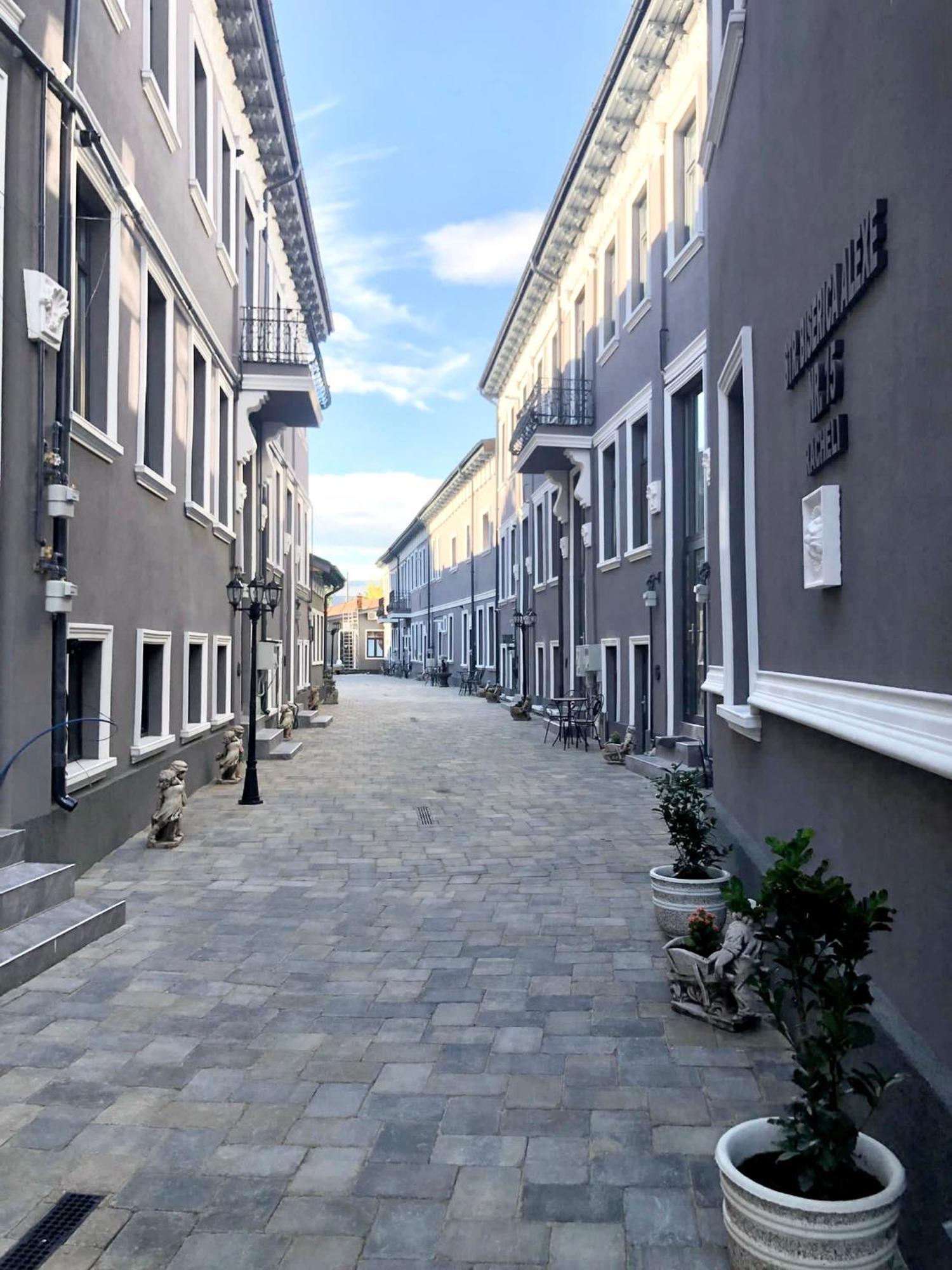 The Loft Apartment Bucharest Exterior photo